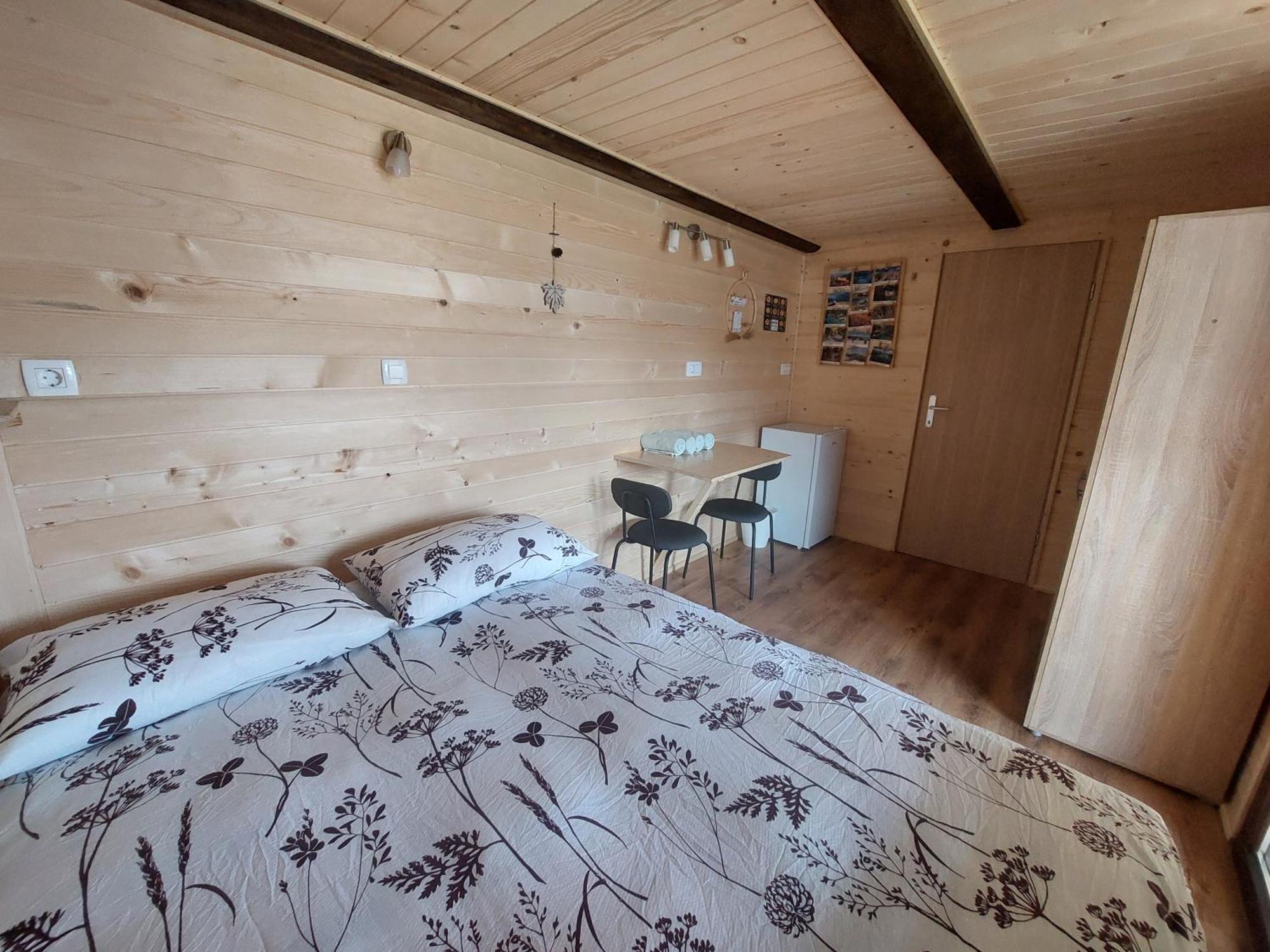 Glamping Laze Βίλα Gorenja Vas  Εξωτερικό φωτογραφία